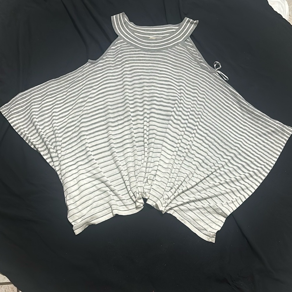 Michael Kors Sleeveless HighLow White & Gray  Striped Tunic Top Size Extra Large